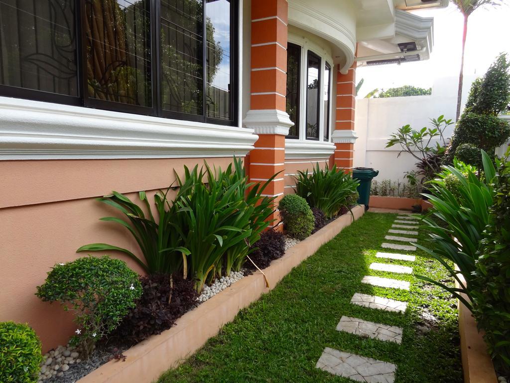 The Executive Villa Inn & Suites Davao Exterior foto